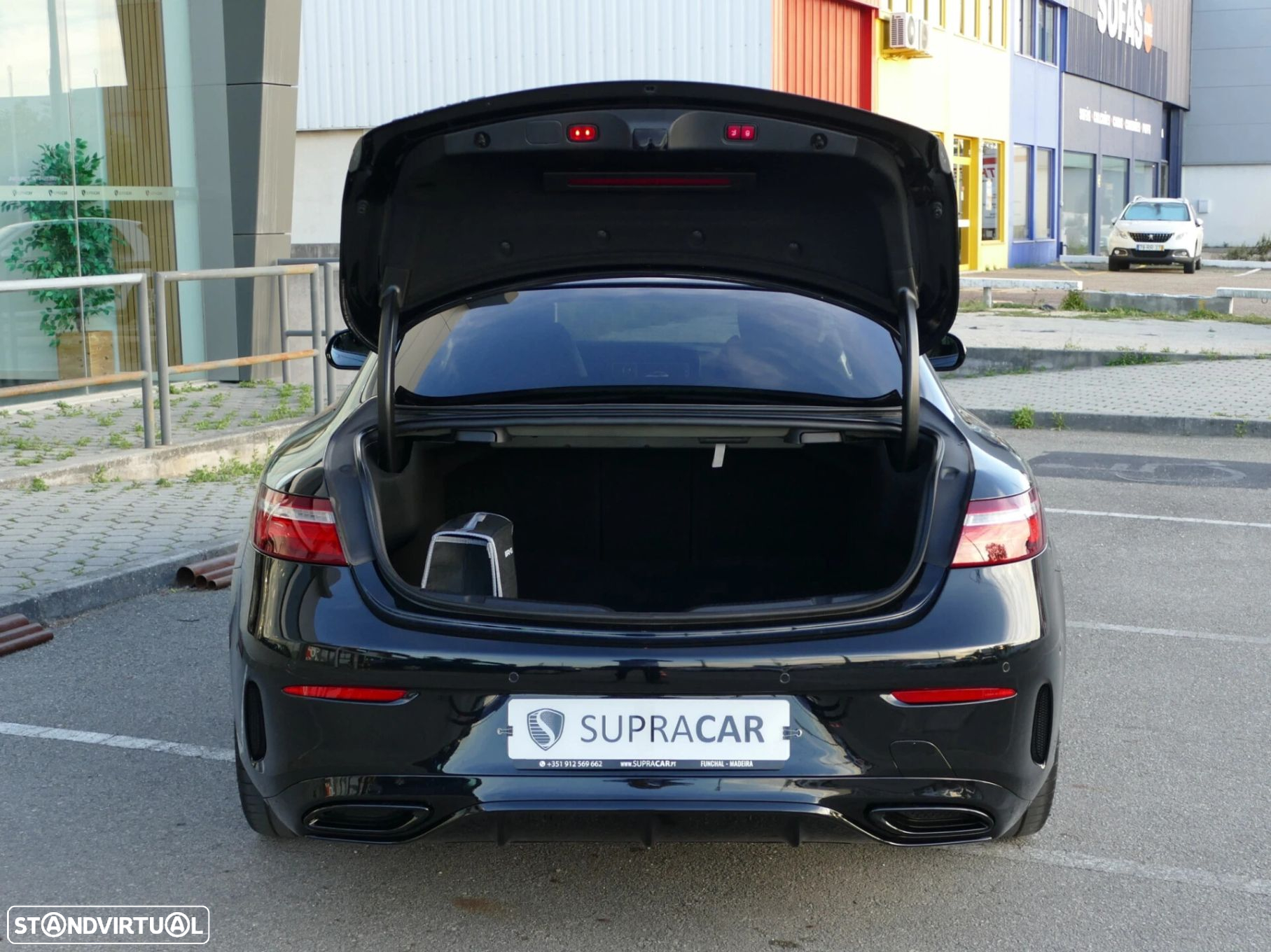 Mercedes-Benz E 220 d AMG Line - 6