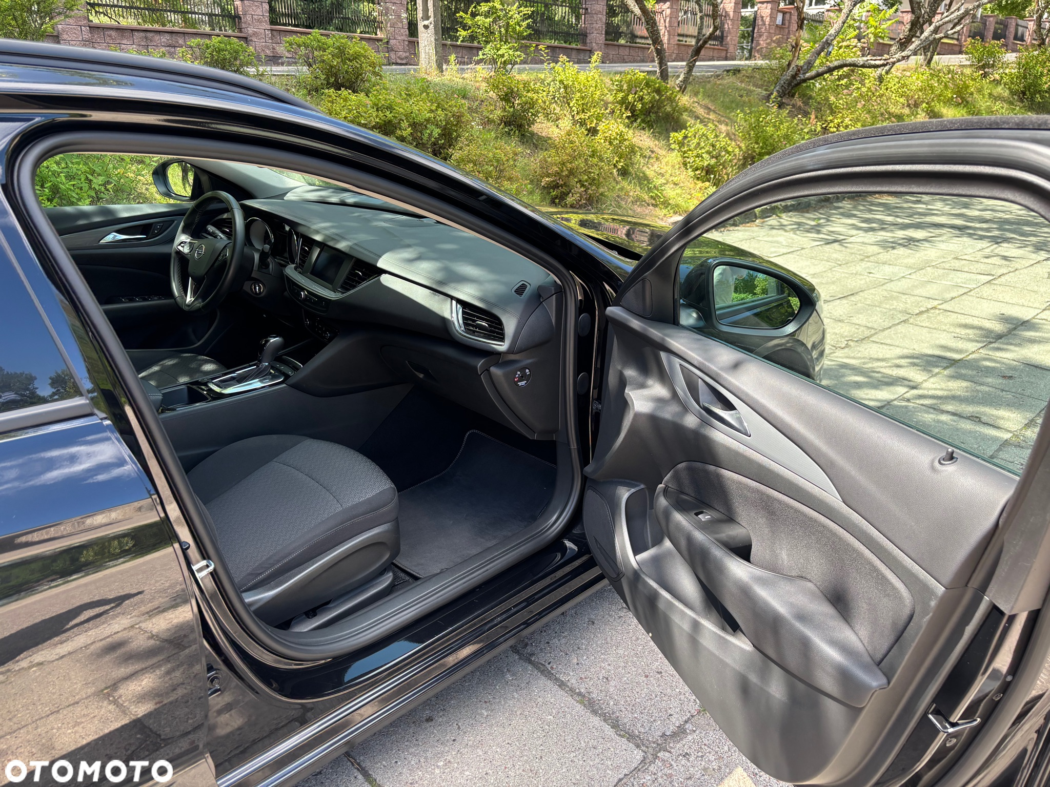 Opel Insignia 1.5 T Enjoy S&S - 11