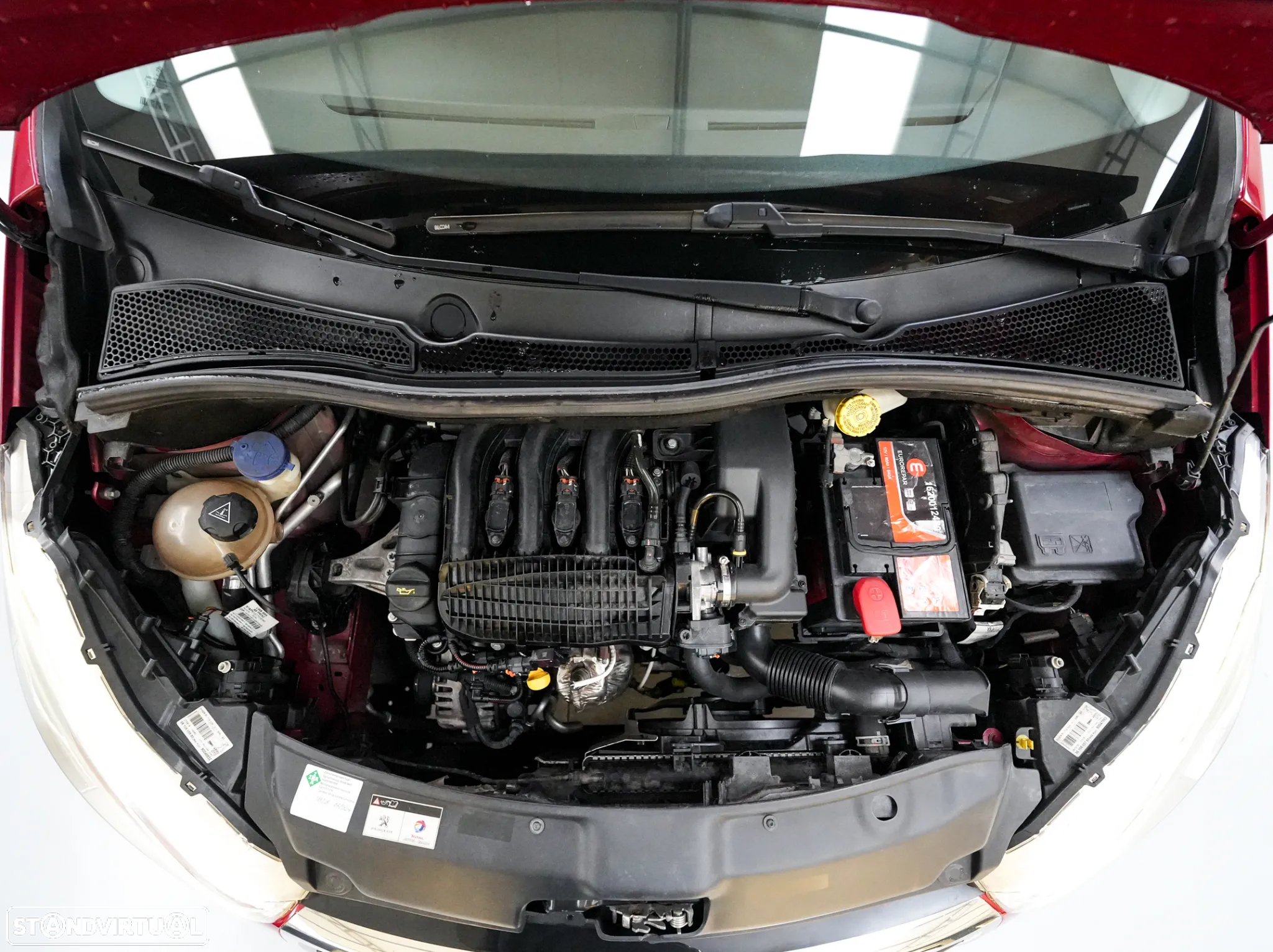 Peugeot 208 1.2 PureTech Style - 15
