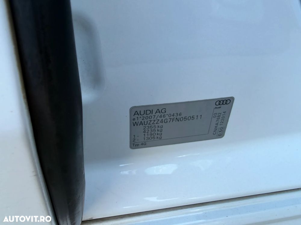 Audi A6 Avant 2.0 TDI Ultra DPF S tronic - 39