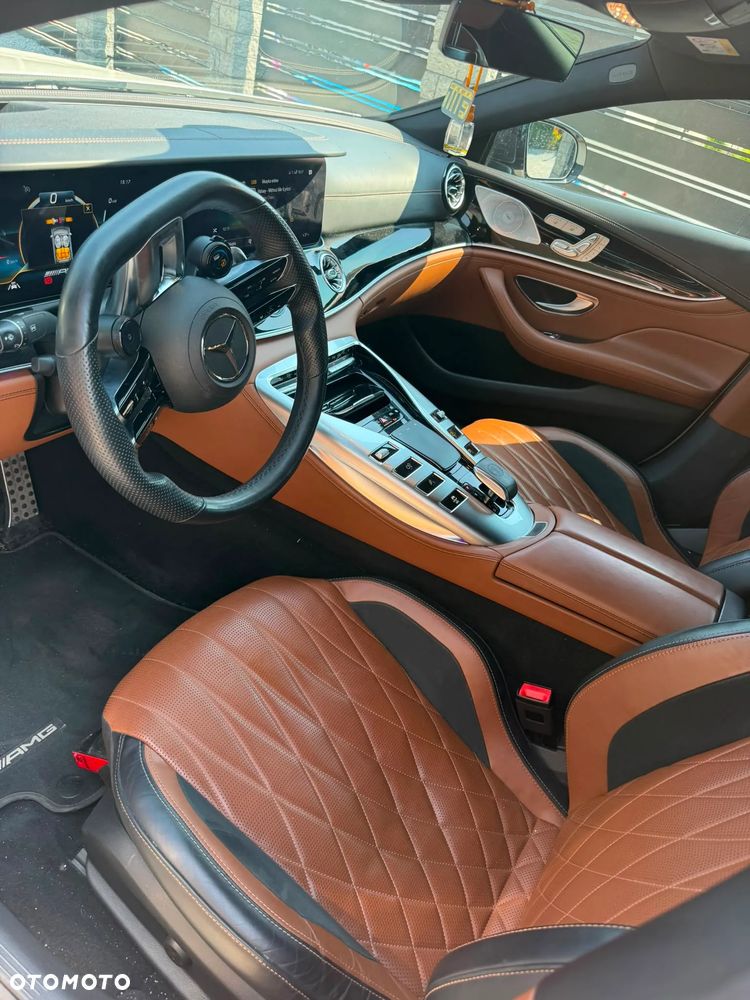 Mercedes-Benz AMG GT - 10
