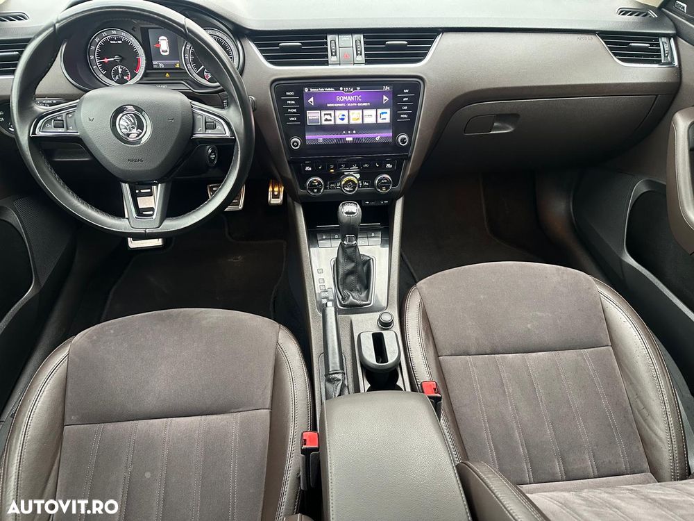 Skoda Octavia 2.0 TDI DSG Style - 10