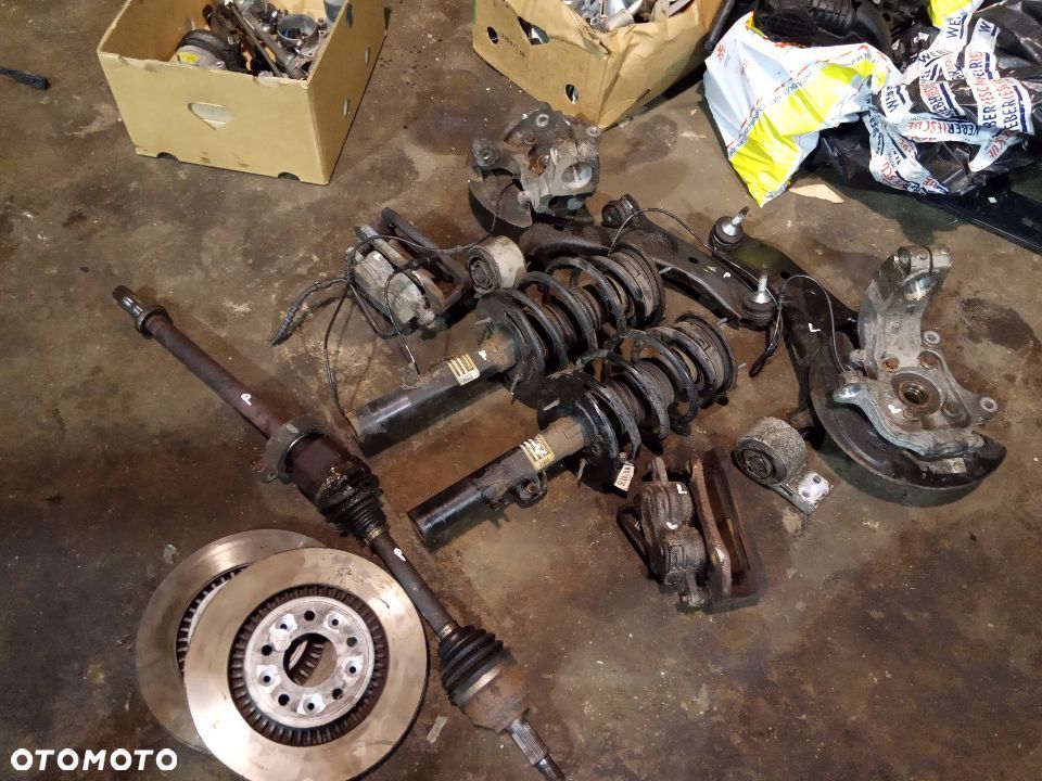 ford taurus x mercury sable zwrotnica lewa prawa przod przednia 3.5 3.7 v6 steering knuckle left right front 2008 2009 2010 BENZYNA - 2