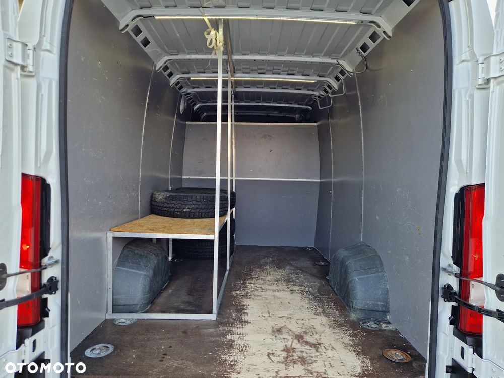 Renault Master Furgon L3H2 Osobowy Stan BDB Finasowanie - 12