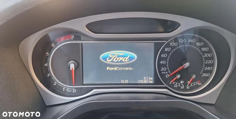 Ford S-Max - 14