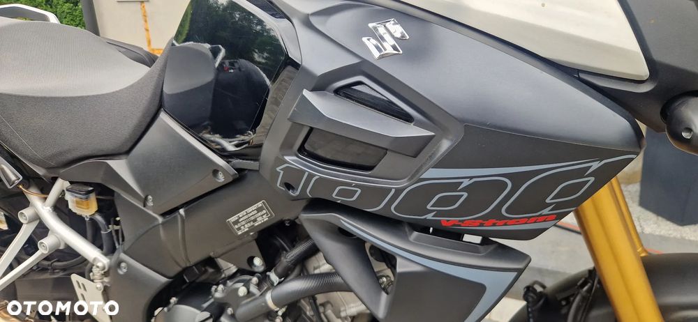 Suzuki DL - 6