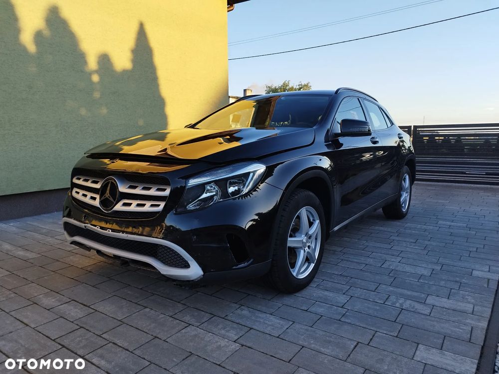Mercedes-Benz GLA 200 (CDI) d 7G-DCT Style - 1