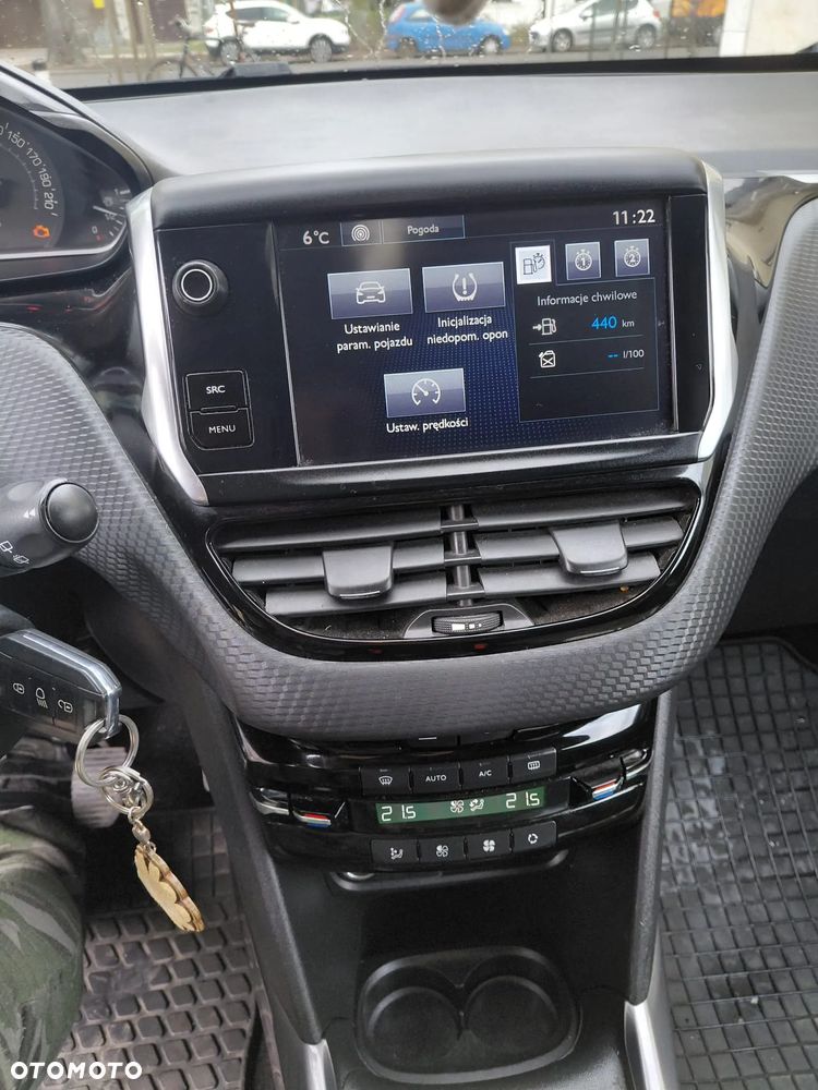 Peugeot 2008 1.2 Pure Tech Access EU6 - 8