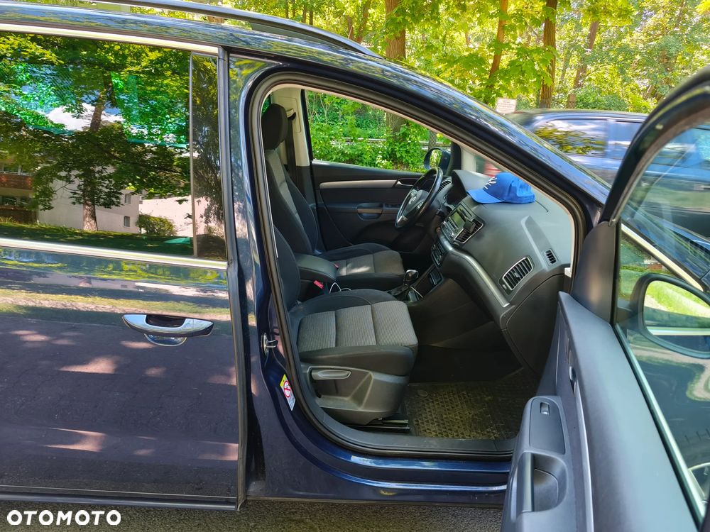 Volkswagen Sharan 2.0 TDI Trendline DSG - 9