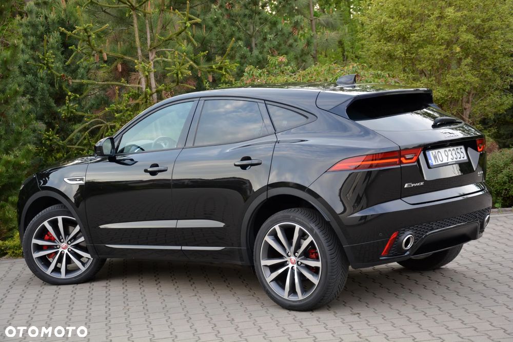 Jaguar E-Pace D150 AWD R-Dynamic HSE - 22