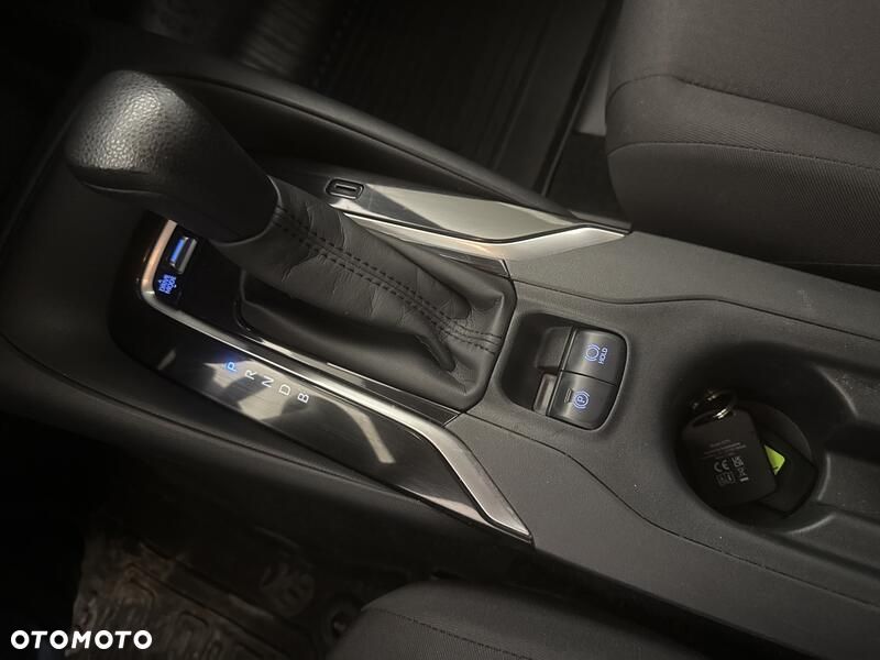 Toyota Corolla 1.8 Hybrid GPF Active - 17