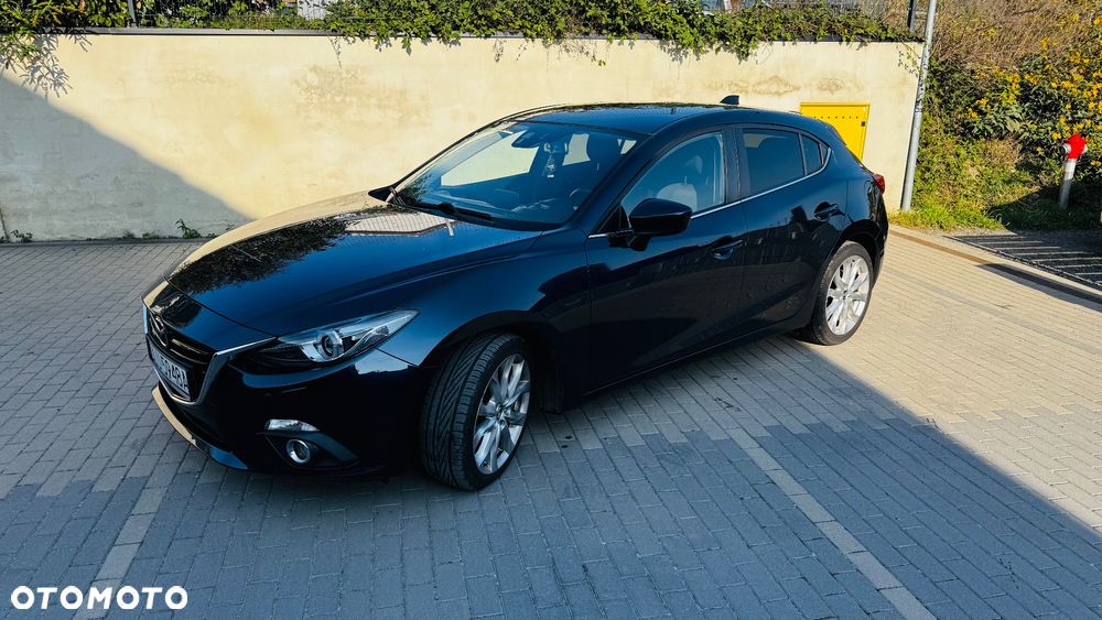 Mazda 3 - 4