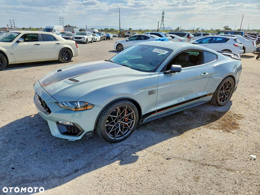 Ford Mustang - 1