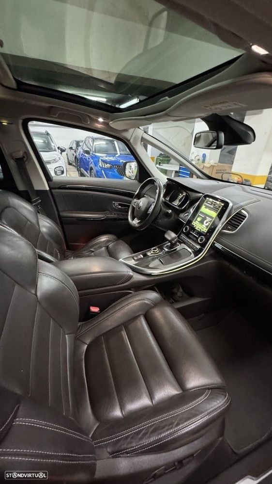 Renault Espace 1.6 dCi Initiale Paris EDC - 10