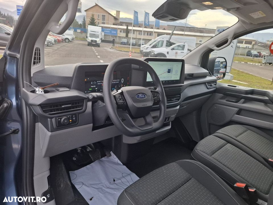 Ford Transit Custom - 12