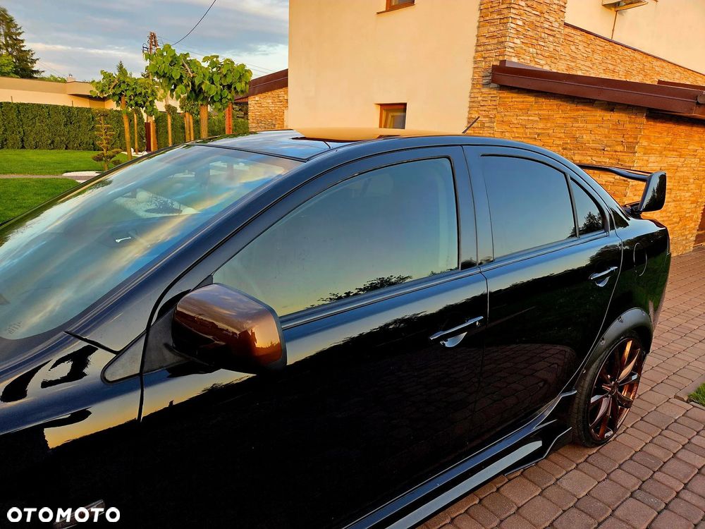 Mitsubishi Lancer - 11