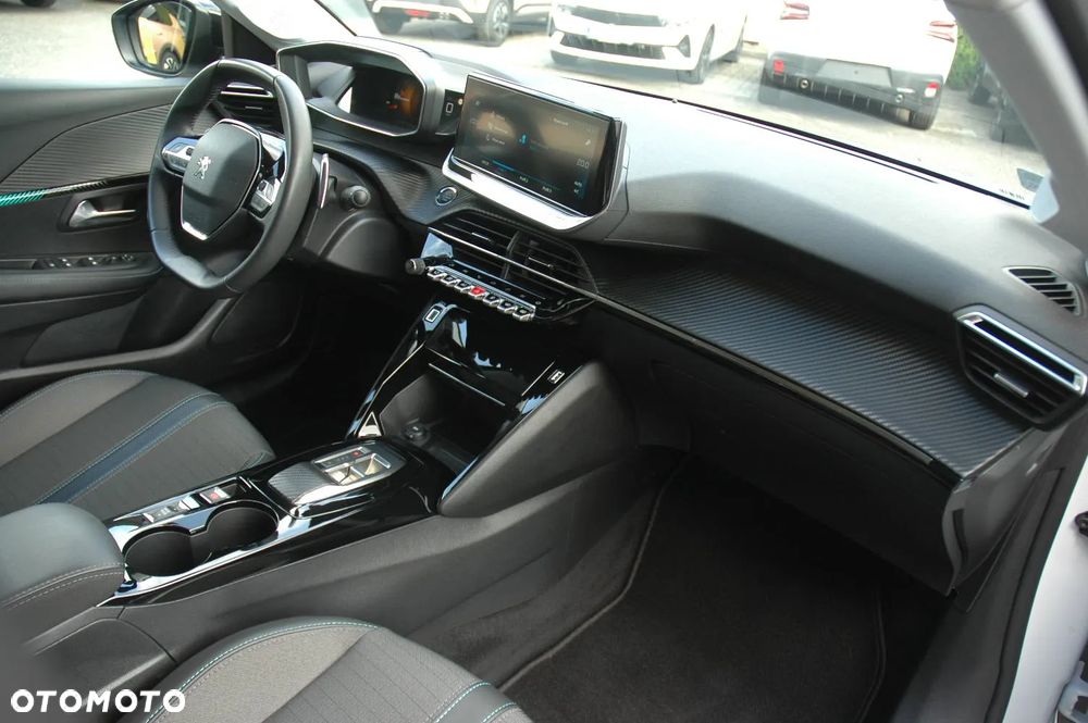 Peugeot 208 1.2 PureTech Allure Pack S&S EAT8 - 7