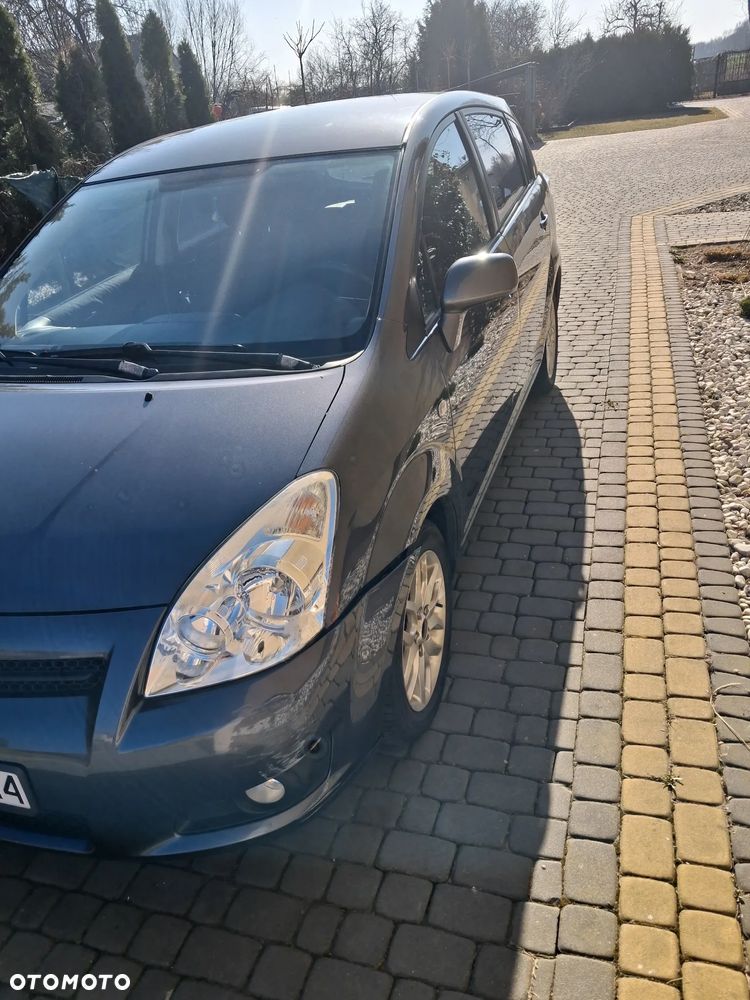 Toyota Corolla Verso 1.8 Sol + 7os - 3