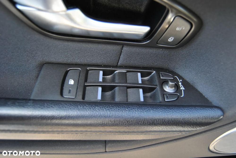Land Rover Range Rover Evoque TD4 HSE Dynamic - 29