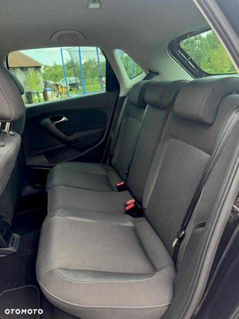 Volkswagen Polo - 14
