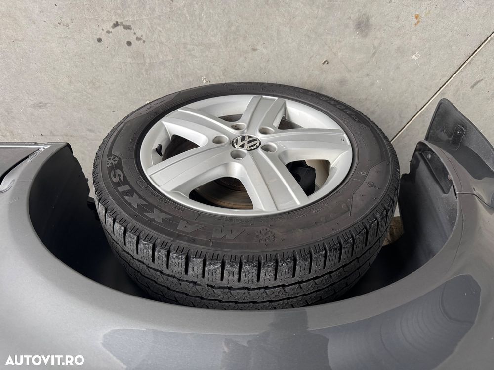 Volkswagen Multivan - 35