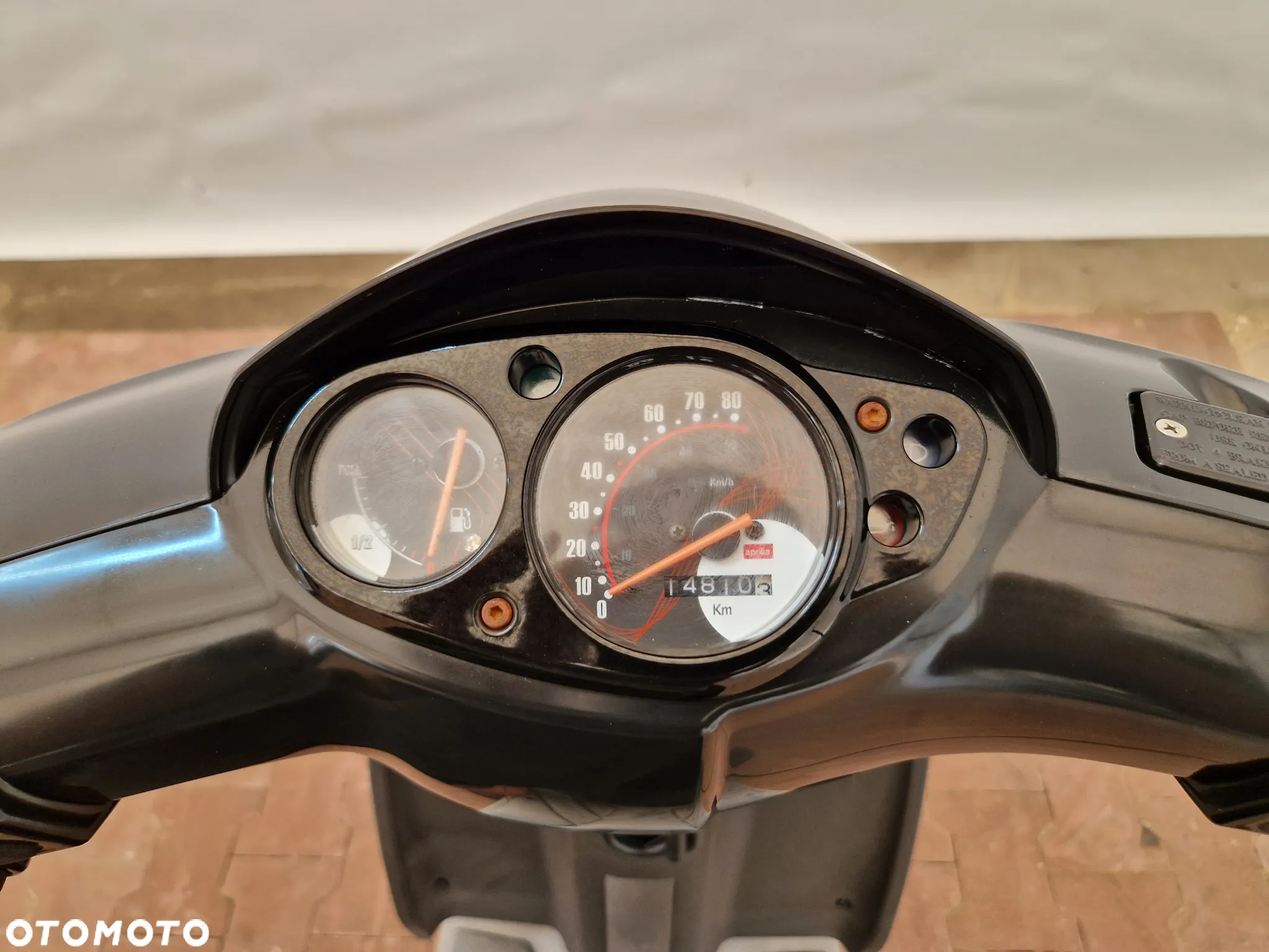 Aprilia SR - 37