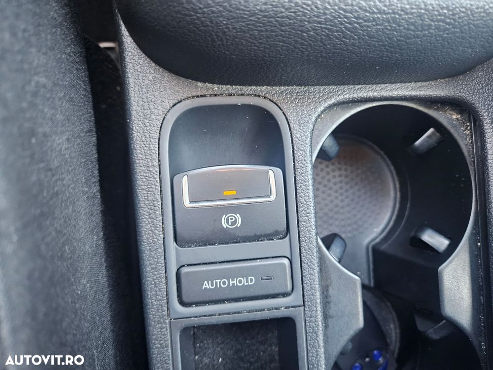 Volkswagen Tiguan 1.4 TSI BMT Trend & Fun - 9