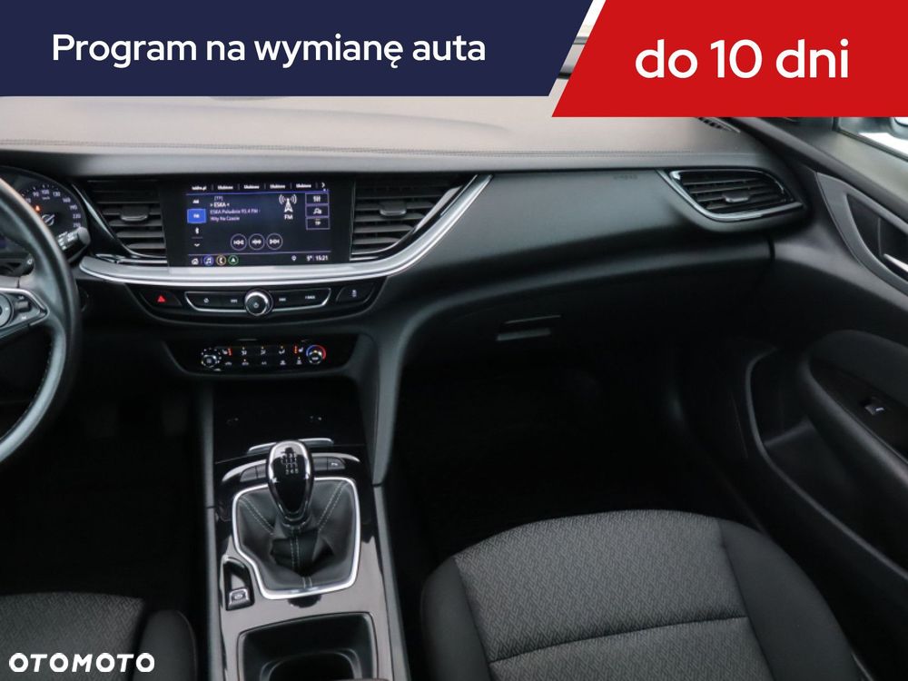 Opel Insignia - 10