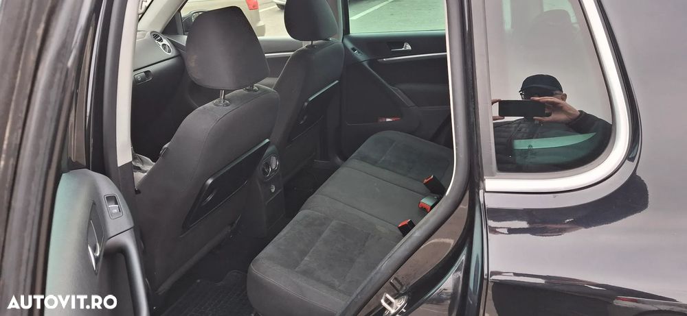 Volkswagen Tiguan - 8
