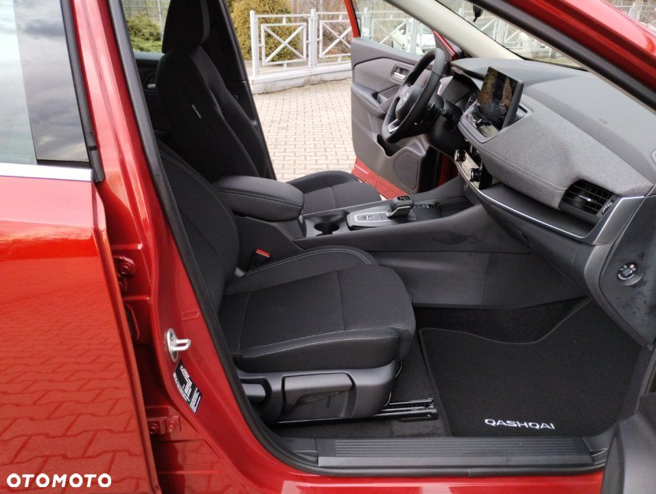 Nissan Qashqai - 14