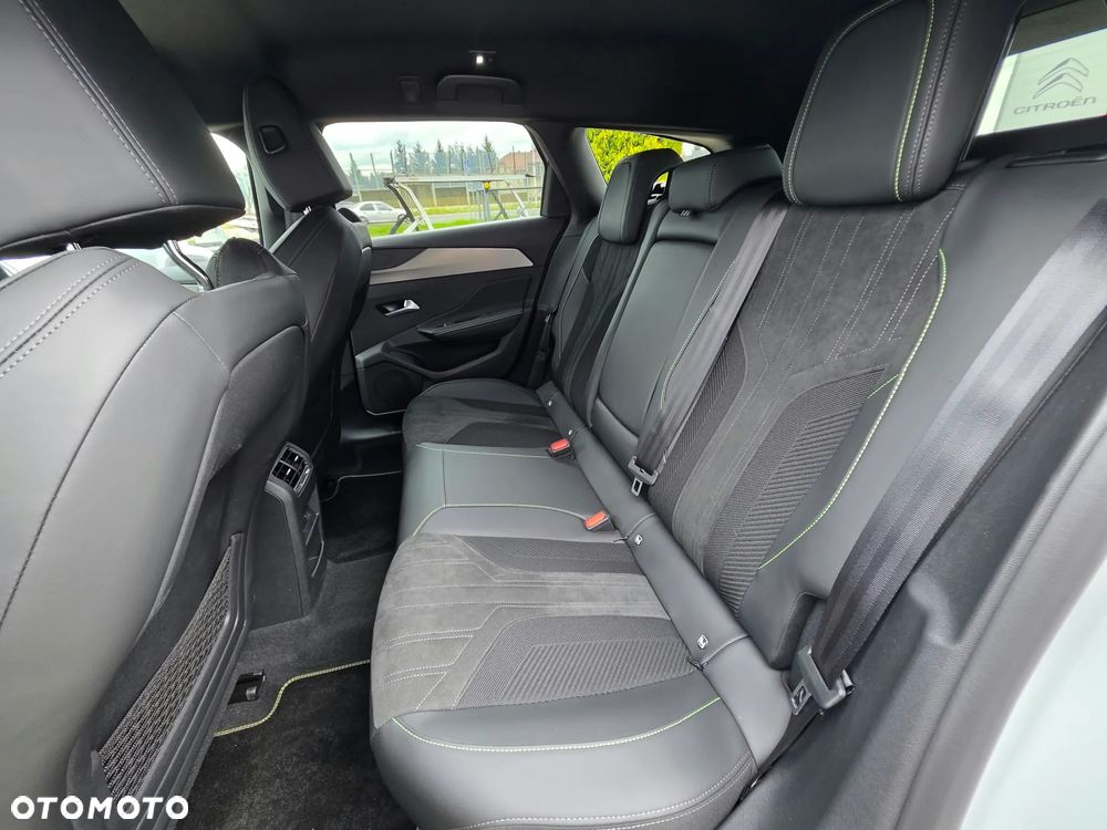 Peugeot 308 1.5 BlueHDi GT Exclusive S&S EAT8 - 14