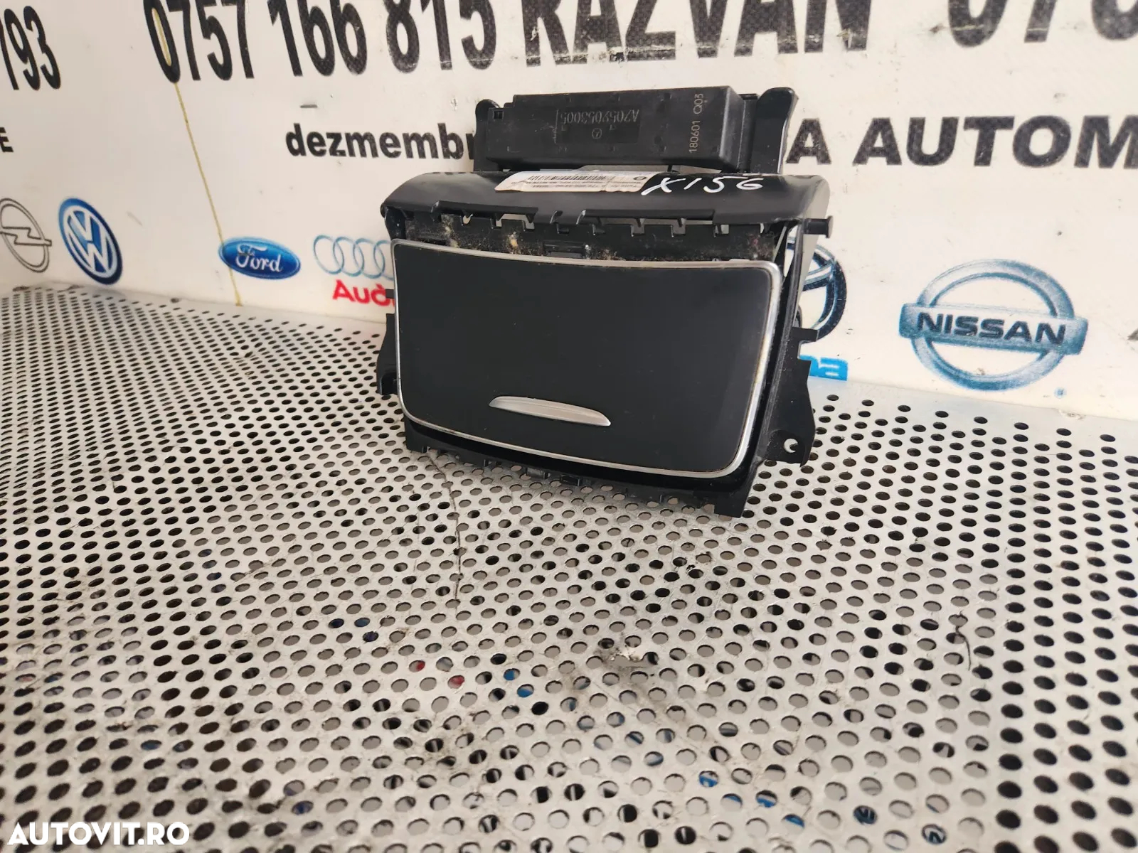 Scrumiera Mercedes GLA X156 W156 Dezmembrez Mercedes GLA X156 W156 2.2 Cdi Euro 5 Motor 651 - Dezme - 2