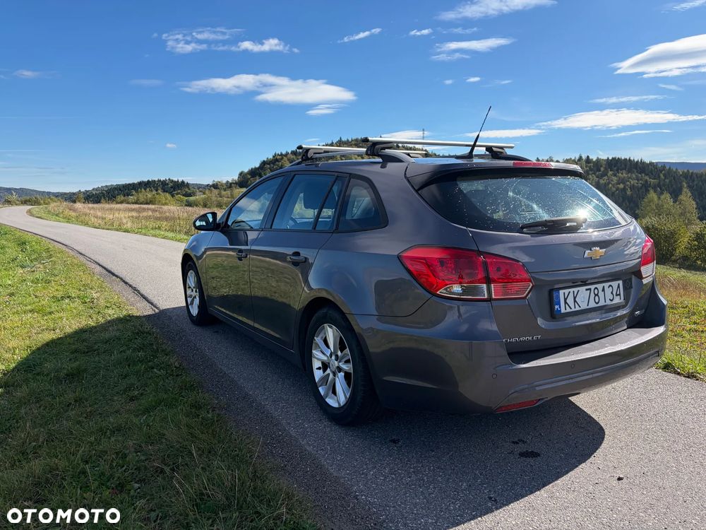 Chevrolet Cruze 2012 photo 3