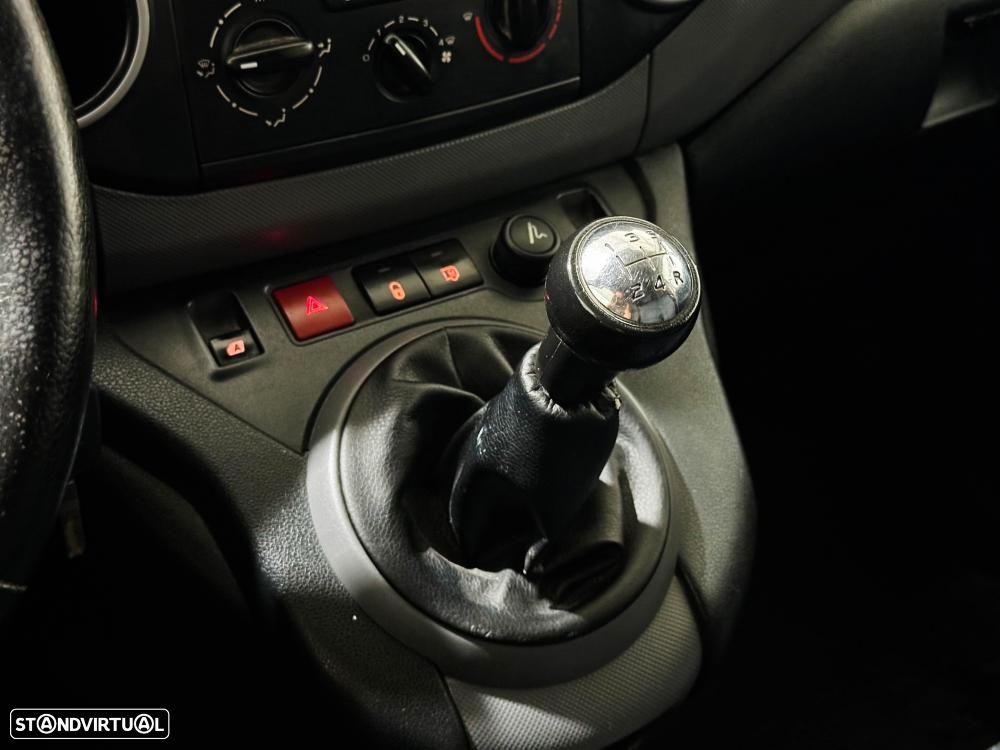Peugeot Partner 1.6 BlueHDi 3L - 42