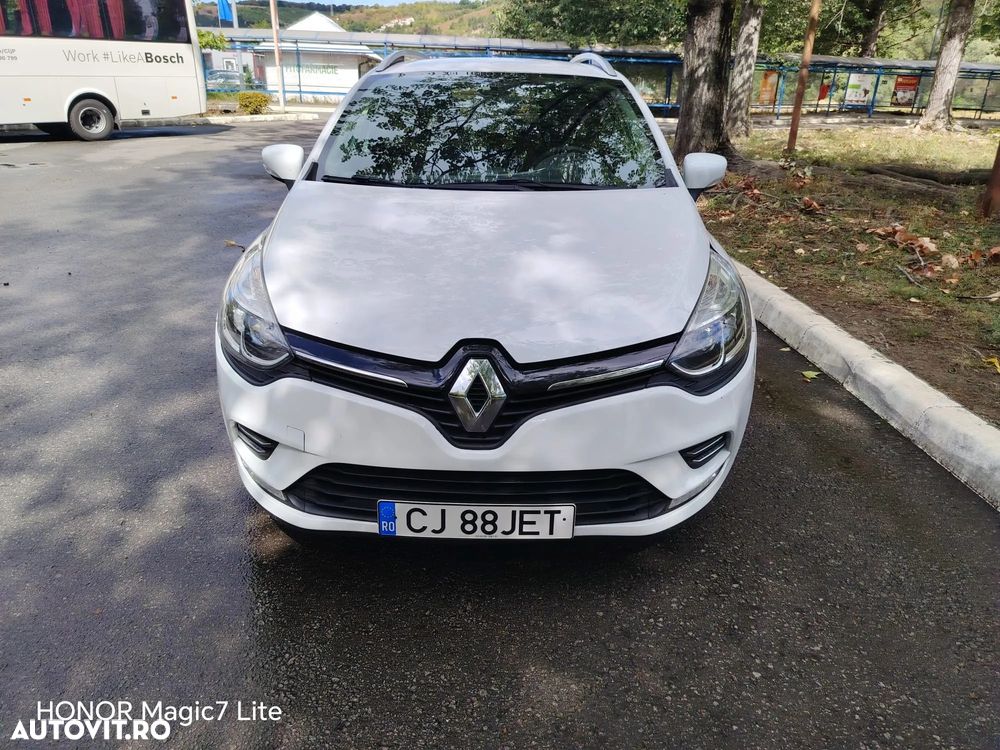 Renault Clio TCe Intens - 1