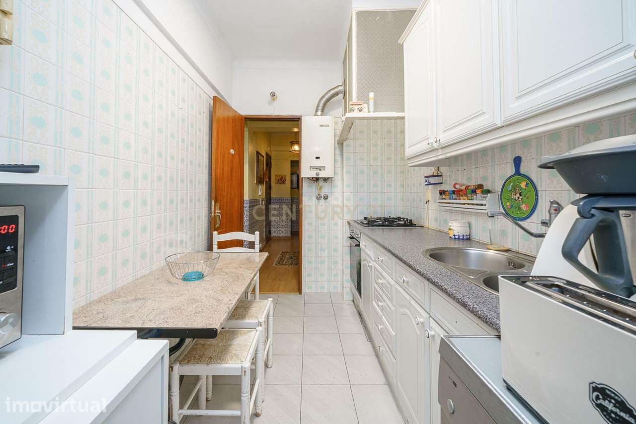 Apartamento T4 Transformado em T3 situado no bairro do Montalvão -Setú - Grande imagem: 3/27