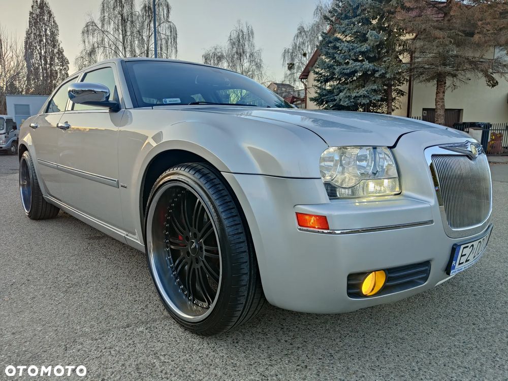 Chrysler 300C 3.5 V6 - 1