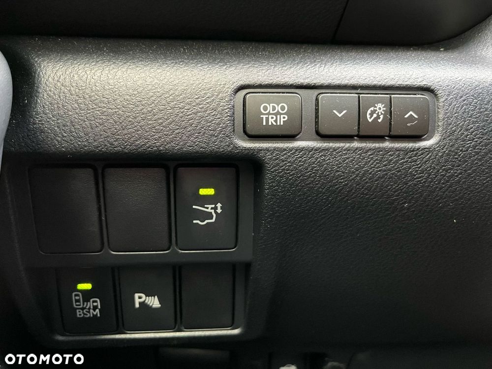 Lexus RC F Prestige - 31