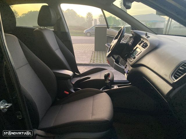 Hyundai i20 1.0 T-GDI Style+Green - 34