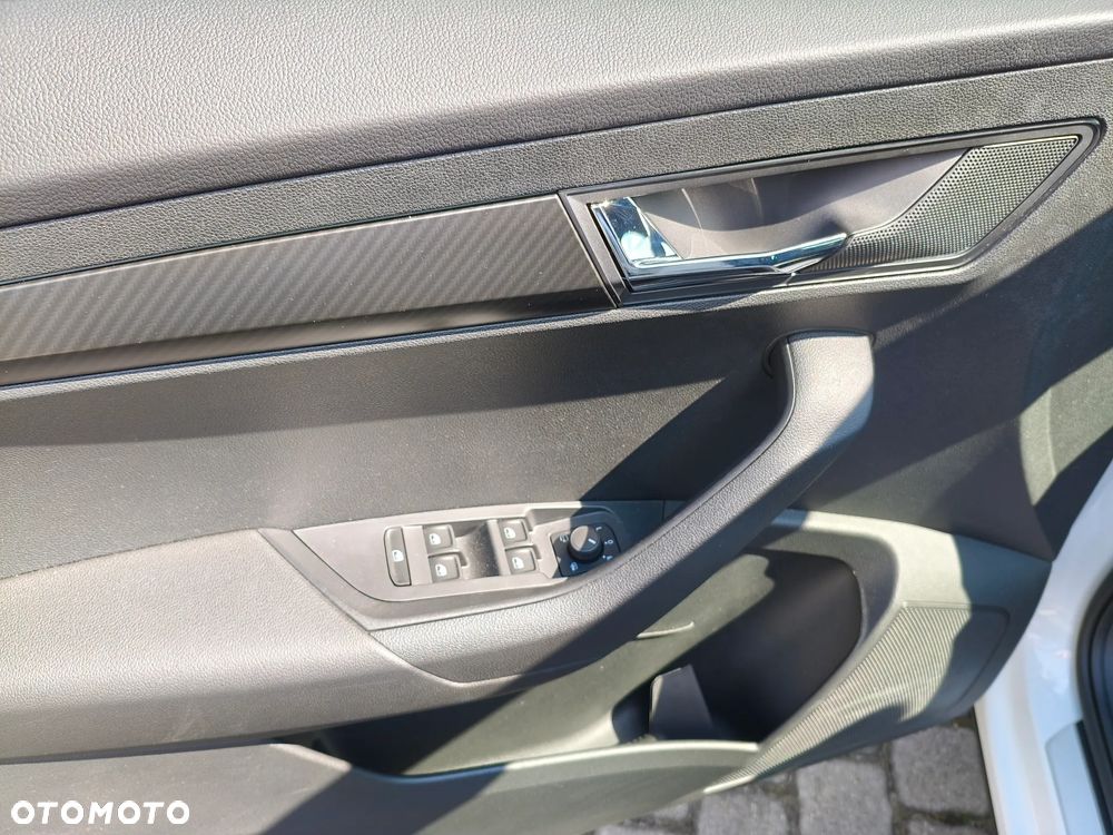 Skoda Karoq 1.5 TSI ACT Sportline DSG - 20