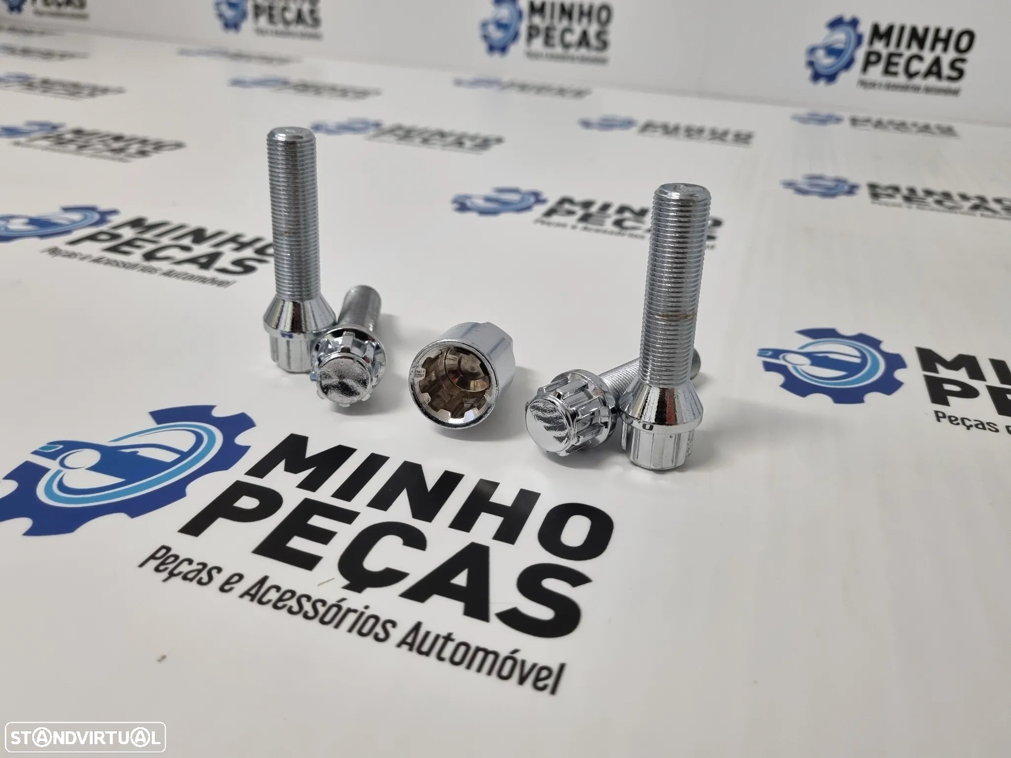 Conjunto de Pernos Anti-Roubo Compridos P/ Espaçadores - 2