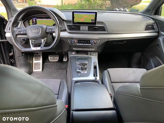 Audi SQ5 - 11