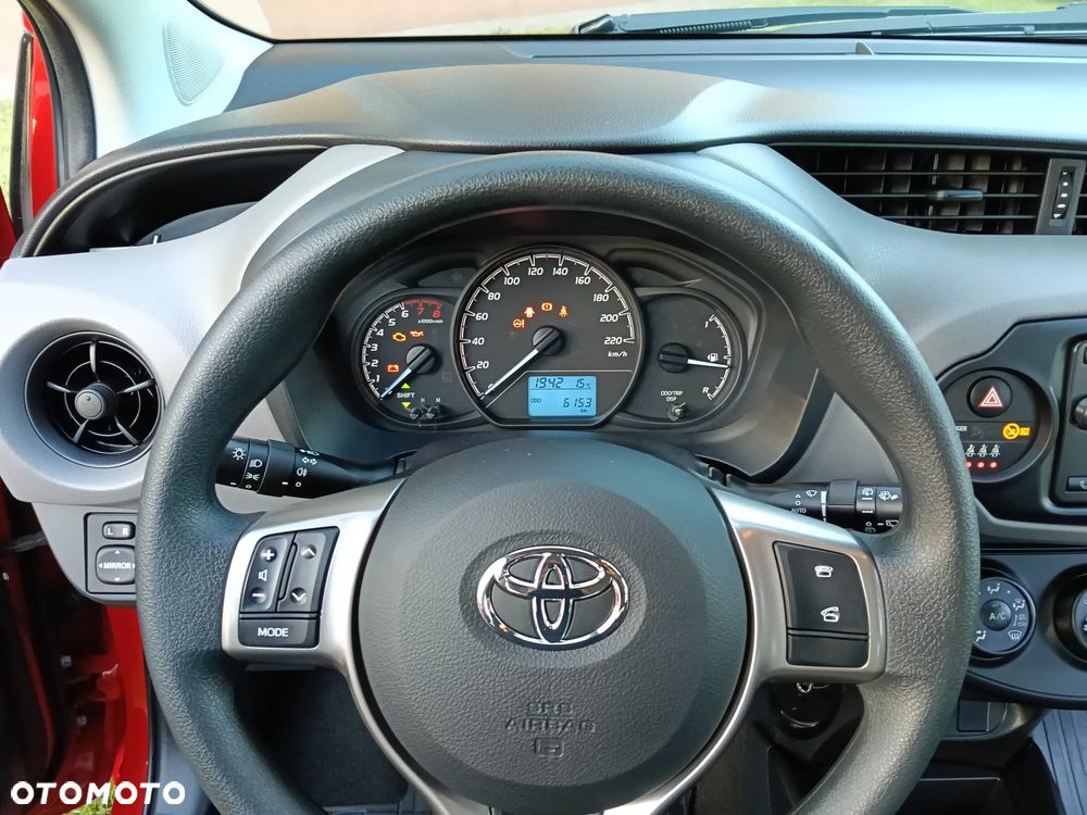 Toyota Yaris 1.0 Active - 9