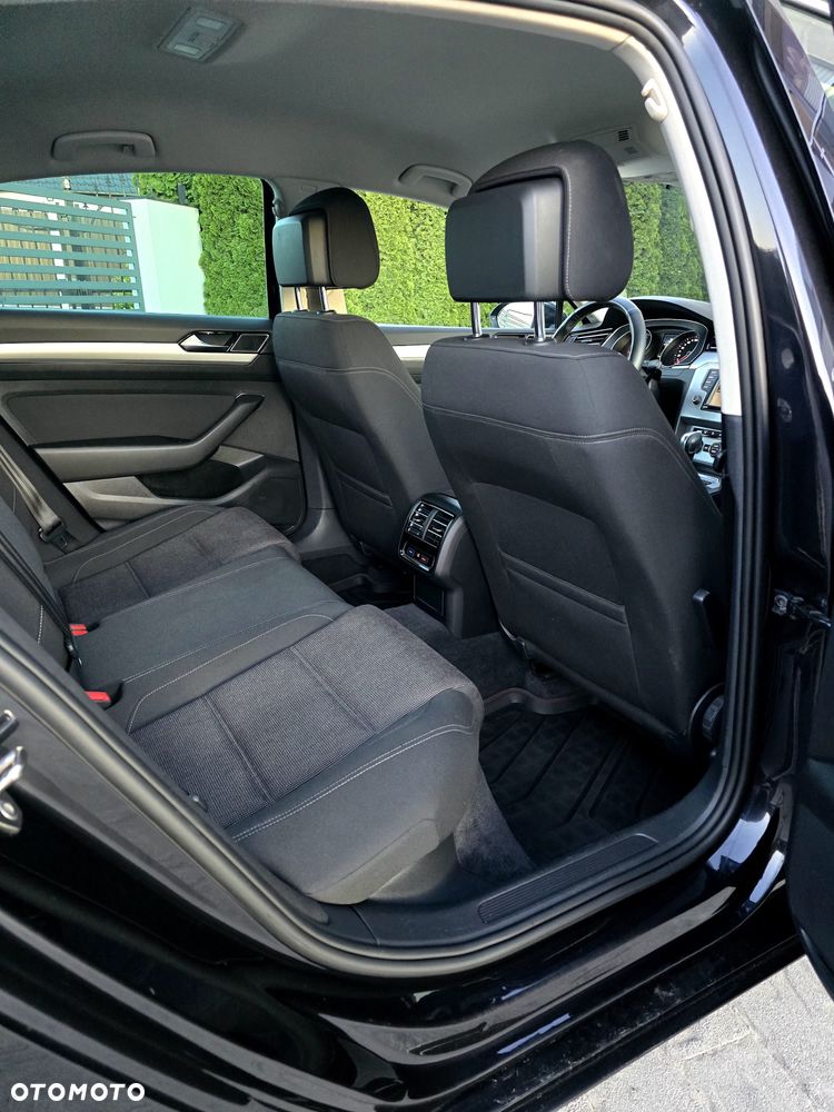 Volkswagen Passat 1.8 TSI BMT Highline DSG - 31