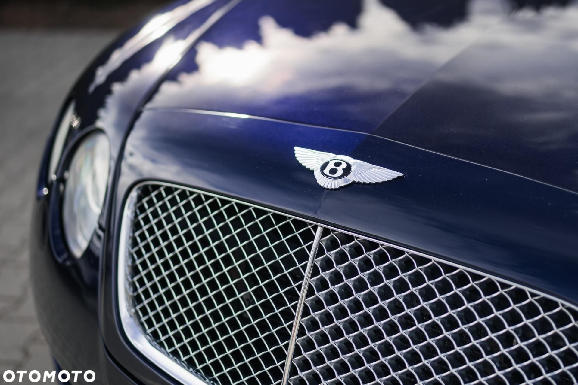 Bentley Continental GT - 37