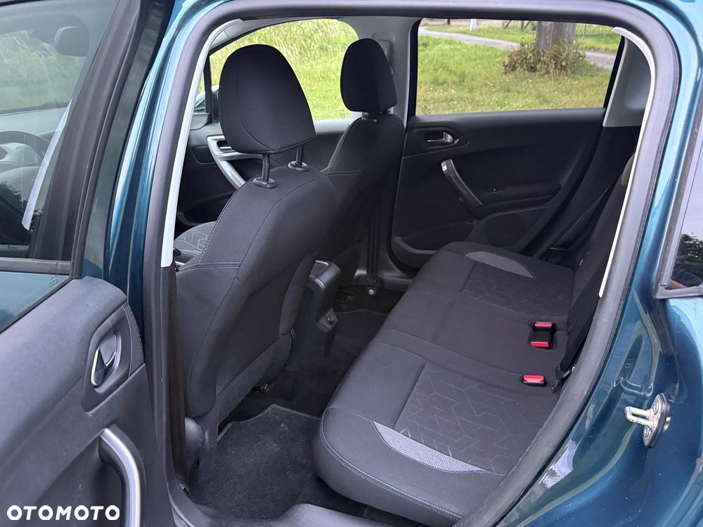 Peugeot 2008 1.2 Pure Tech Style - 27