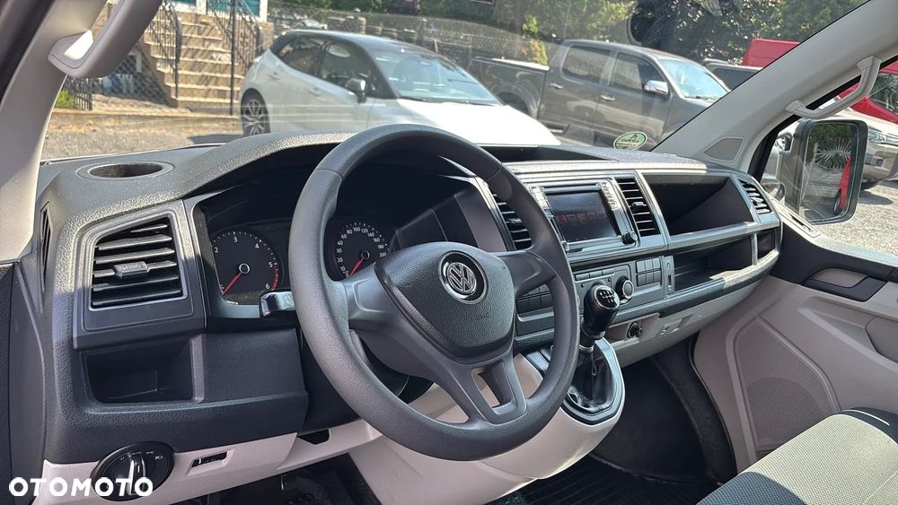 Volkswagen Transporter T6 - 11