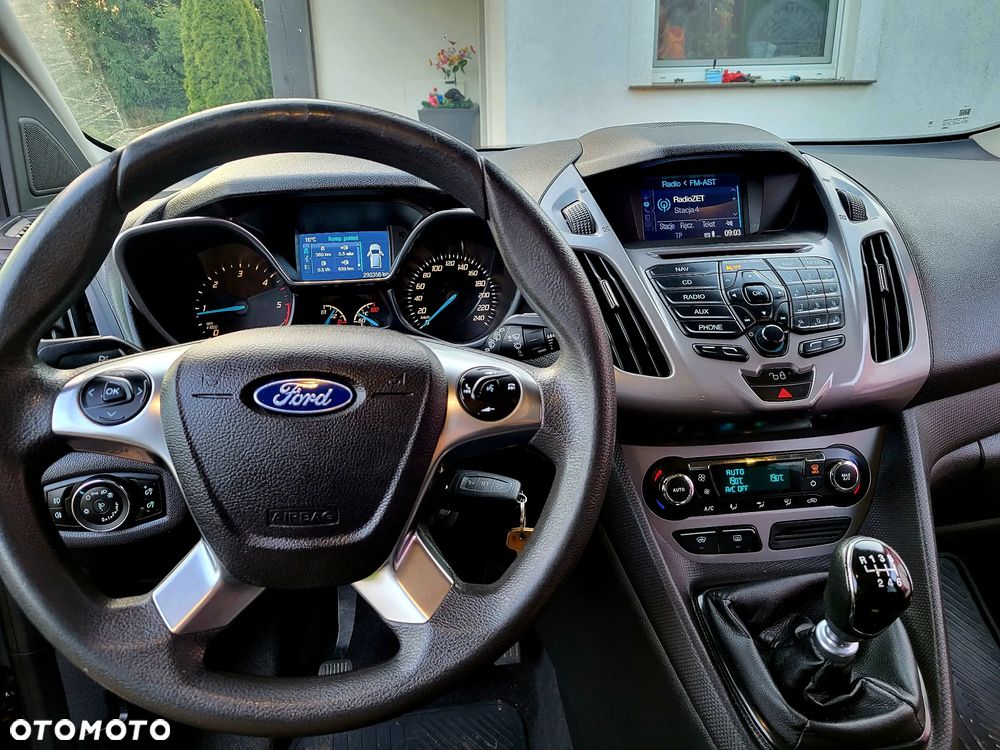 Ford Tourneo Connect Grand - 11