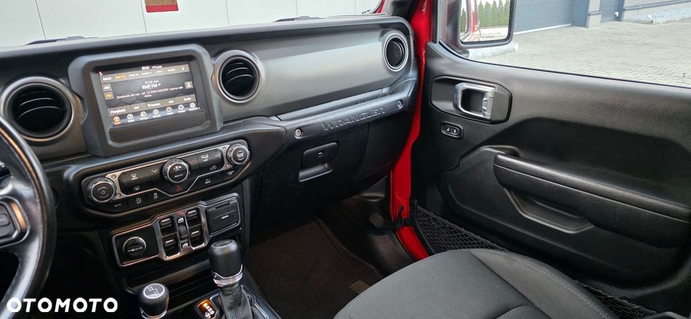 Jeep Wrangler Unlimited GME 2.0 Turbo Sport - 16