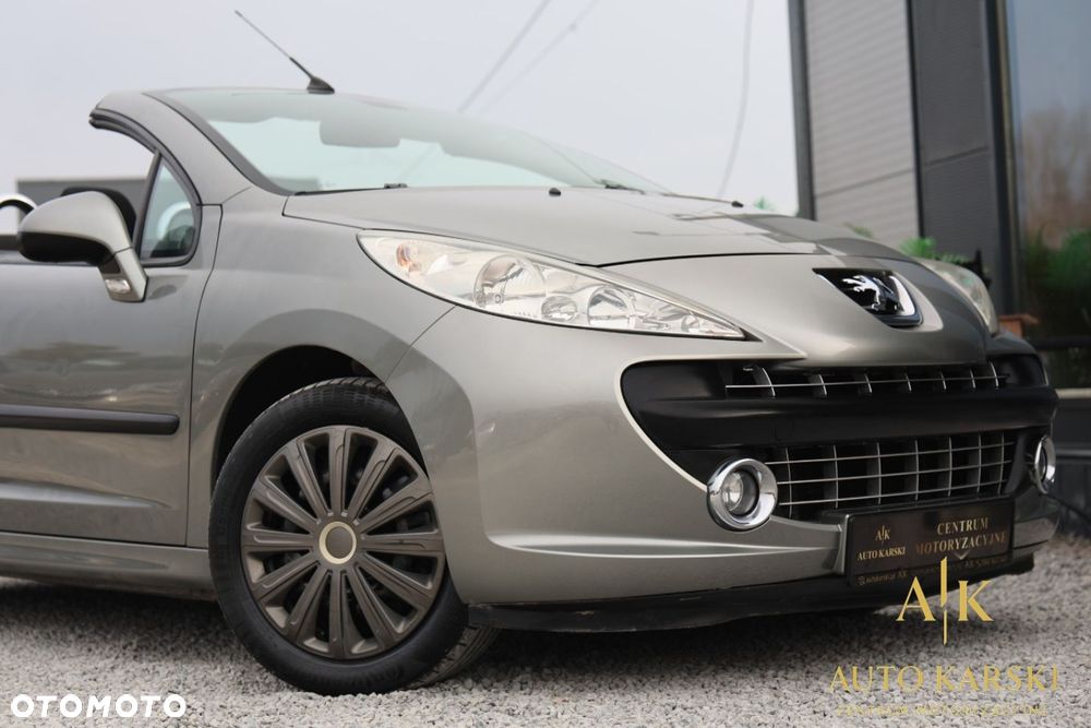 Peugeot 207 - 18